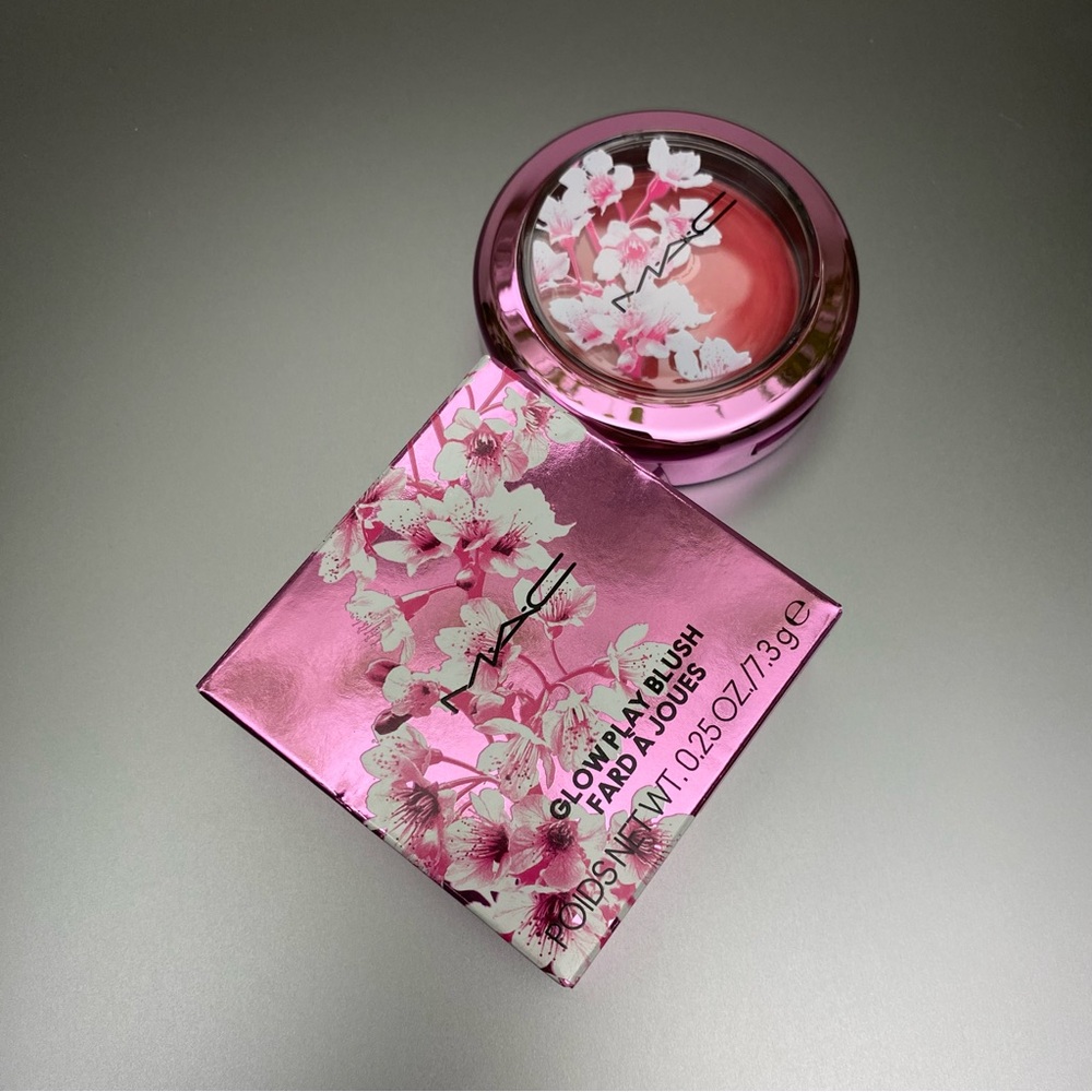 MAC Glow Play Blush “HD Cherry Tree” - Picture 4 of 6